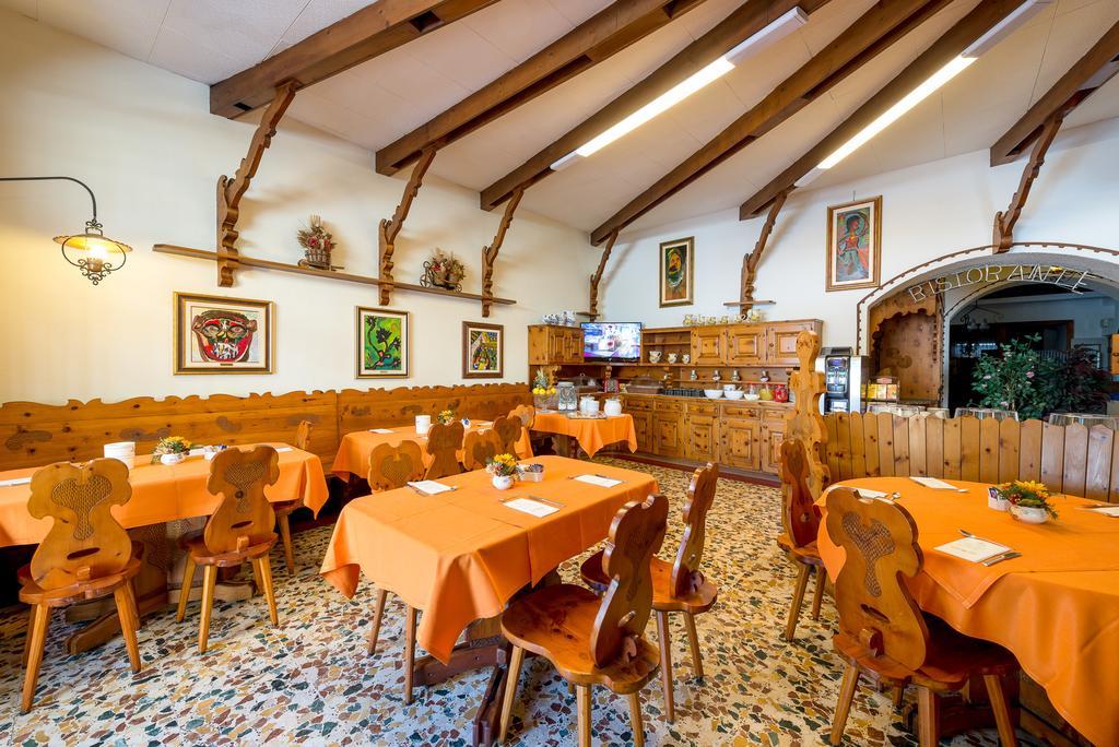 טיראנו Albergo Altavilla מראה חיצוני תמונה