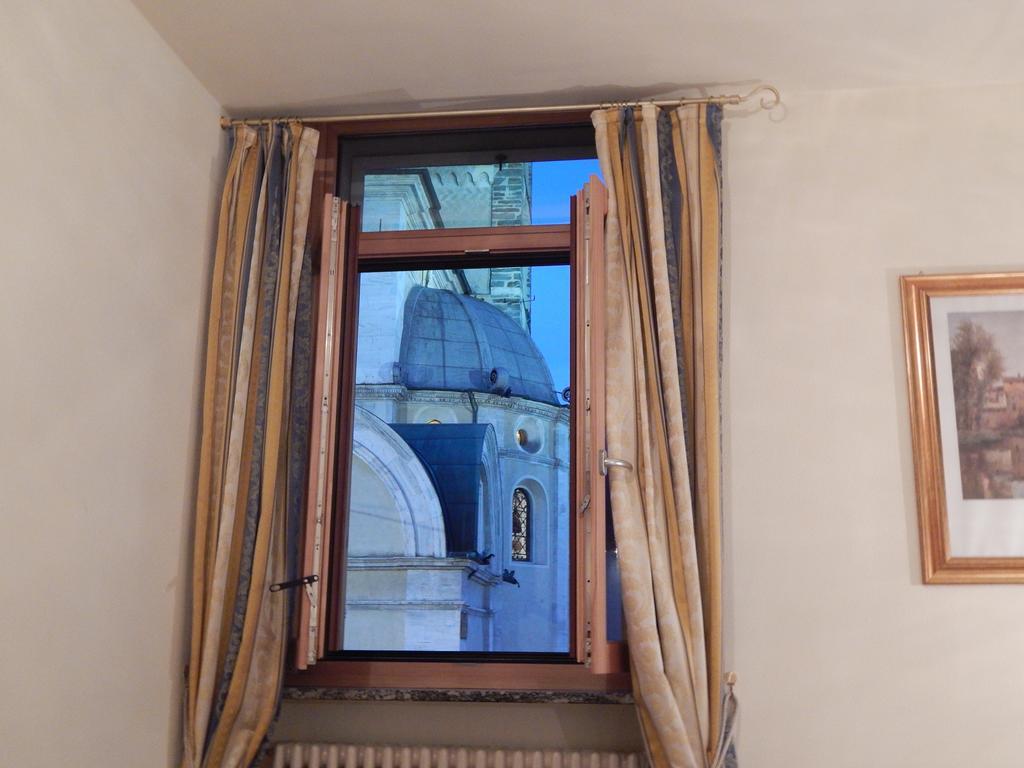 טיראנו Albergo Altavilla מראה חיצוני תמונה
